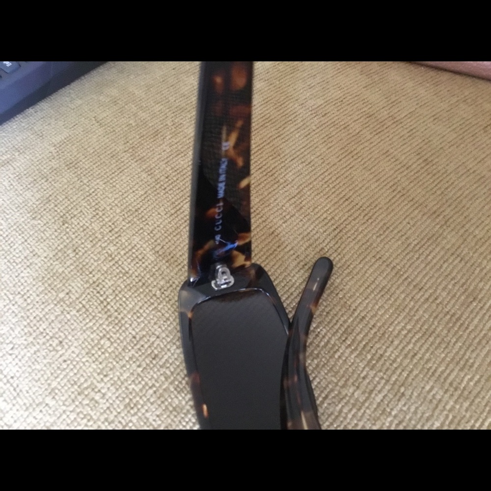 Gucci women sunglasses - Picture 12 of 14